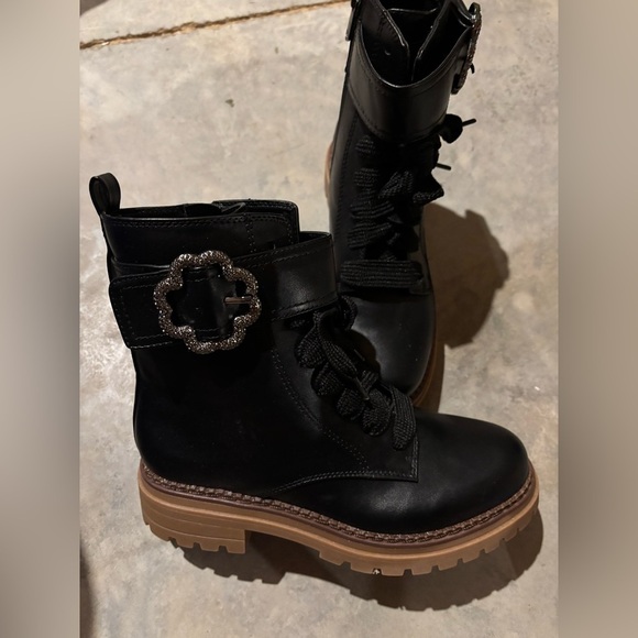 Sam & Libby Samantha Combat Boots 8 New Faux Leather Zip Lace Up Embellished - Picture 1 of 6